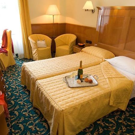 Hotel Cinque Giornate Milano Ngoại thất bức ảnh